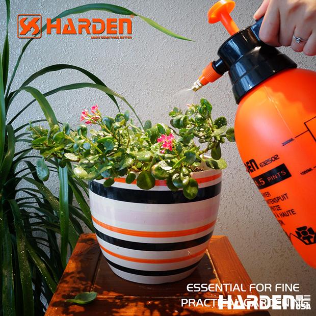 0.5 Gallon Bottle Sprayer (2L)